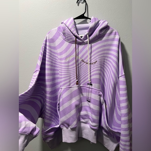 NWT Nike Hoodie - Picture 2 of 5